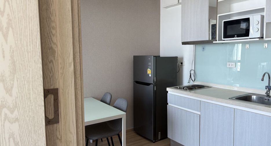 For rent 2 bedrooms condo in Suan Luang, Bangkok