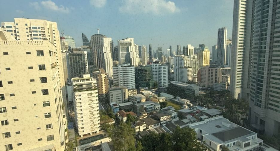 Wohnung zur Miete mit 2 Zimmer in Khlong Toei, Bangkok