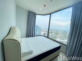 Condo en alquiler de 3 habitaciones en Bang Na, Bangkok