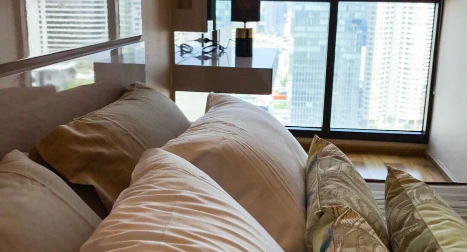 For rent 2 ベッドルーム condo in Sathon, Bangkok