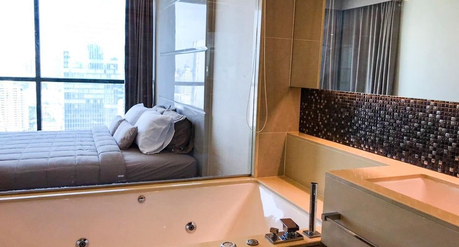 For rent 2 ベッドルーム condo in Sathon, Bangkok