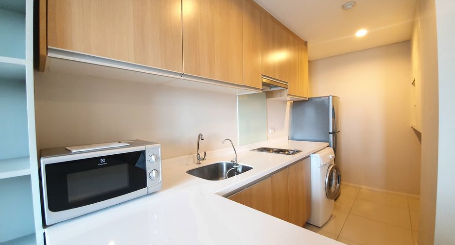 Condo en alquiler de 1 habitaciones en Watthana, Bangkok