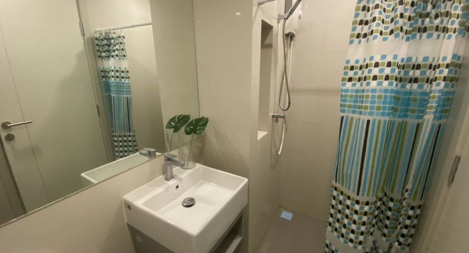 For rent 2 ベッドルーム condo in Sathon, Bangkok