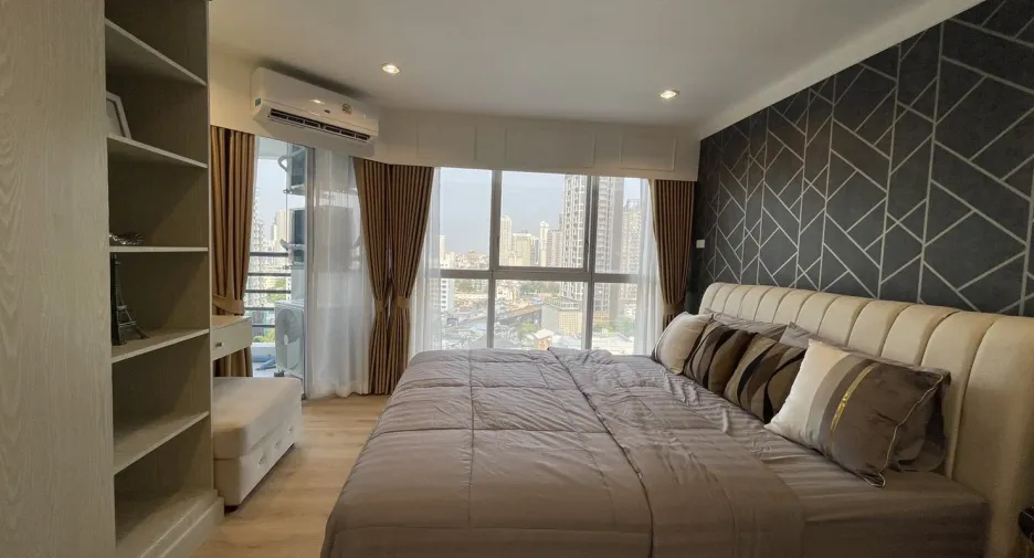 À louer 2 chambres condo à Khlong Toei, Bangkok
