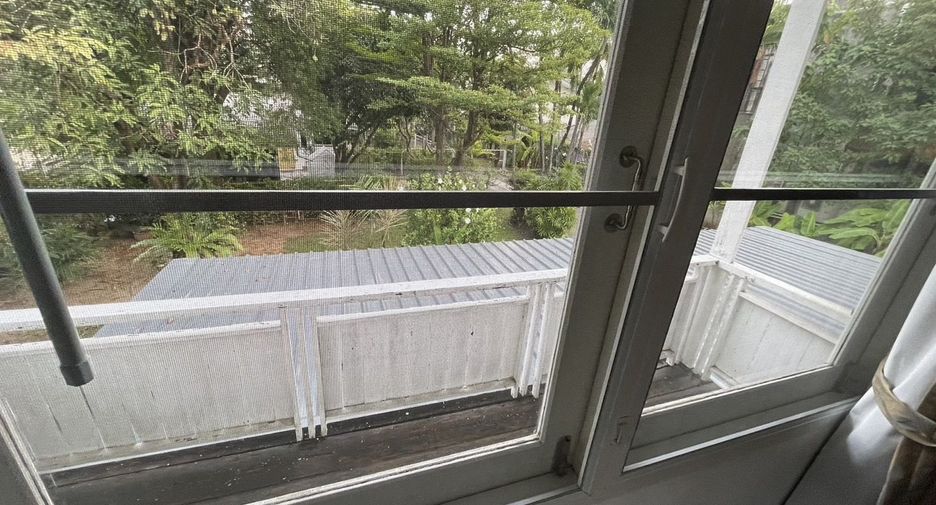 Haus zur Miete mit 2 Zimmer in Phaya Thai, Bangkok