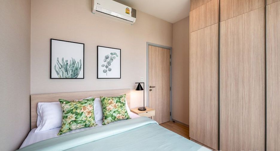 For rent 2 bedrooms condo in Phaya Thai, Bangkok