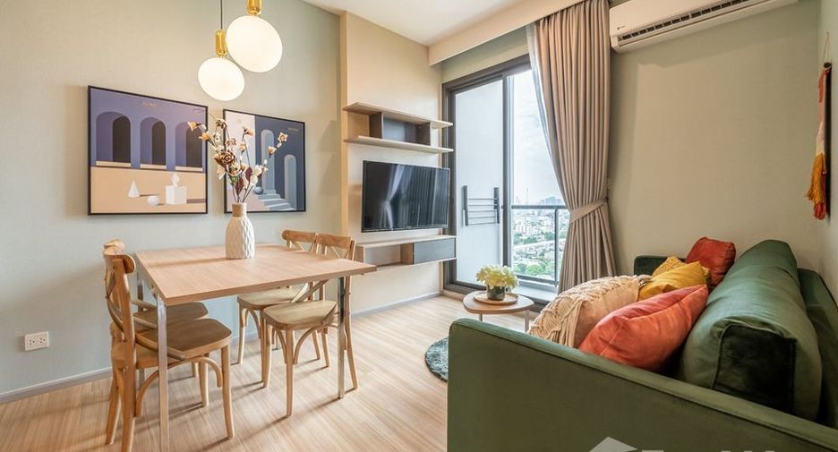 For rent 2 bedrooms condo in Phaya Thai, Bangkok