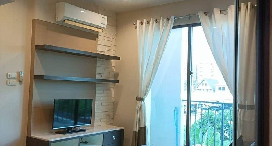 Reihenhaus zur Miete mit 3 Zimmer in Phra Khanong, Bangkok