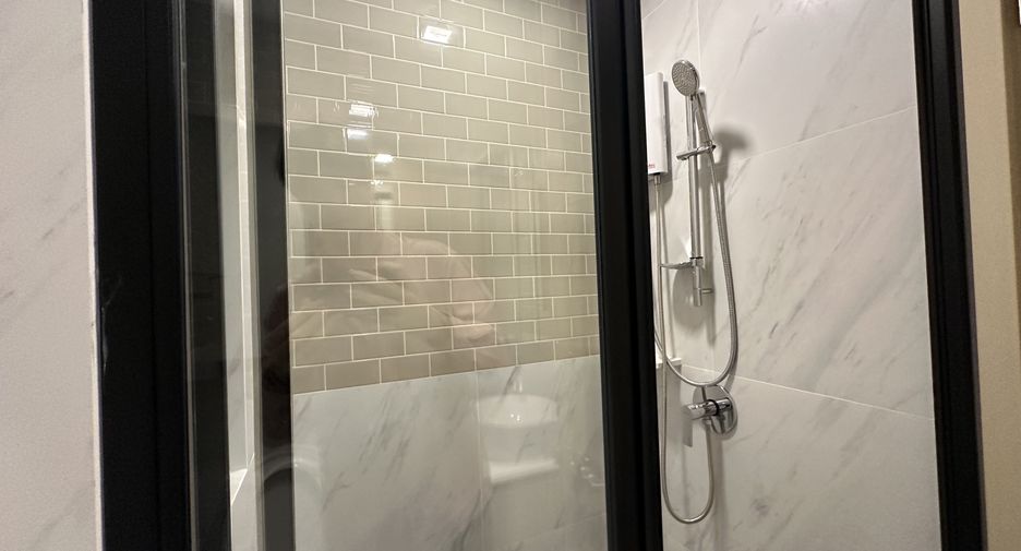 For rent 1 bed condo in Ratchathewi, Bangkok