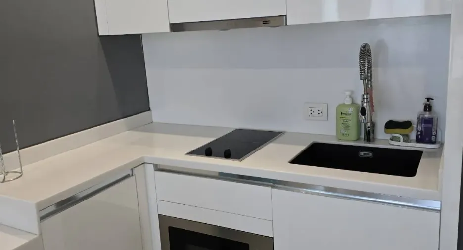 For rent 1 bed condo in Pathum Wan, Bangkok