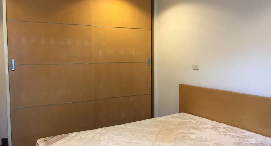 For rent 3 ベッドルーム townhouse in Phra Khanong, Bangkok