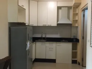 Reihenhaus zur Miete mit 3 Zimmer in Phra Khanong, Bangkok