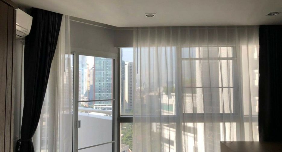 For rent 2 ベッドルーム condo in Khlong Toei, Bangkok