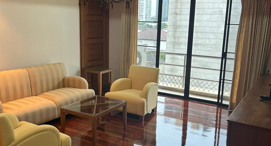 Apartamento en alquiler de 2 habitaciones en Watthana, Bangkok