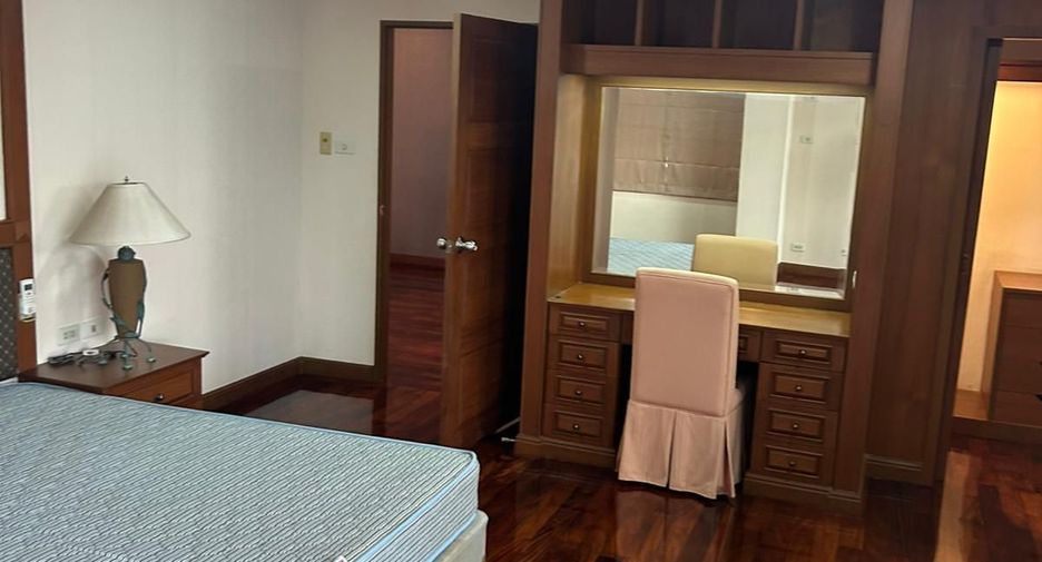 Apartamento en alquiler de 2 habitaciones en Watthana, Bangkok