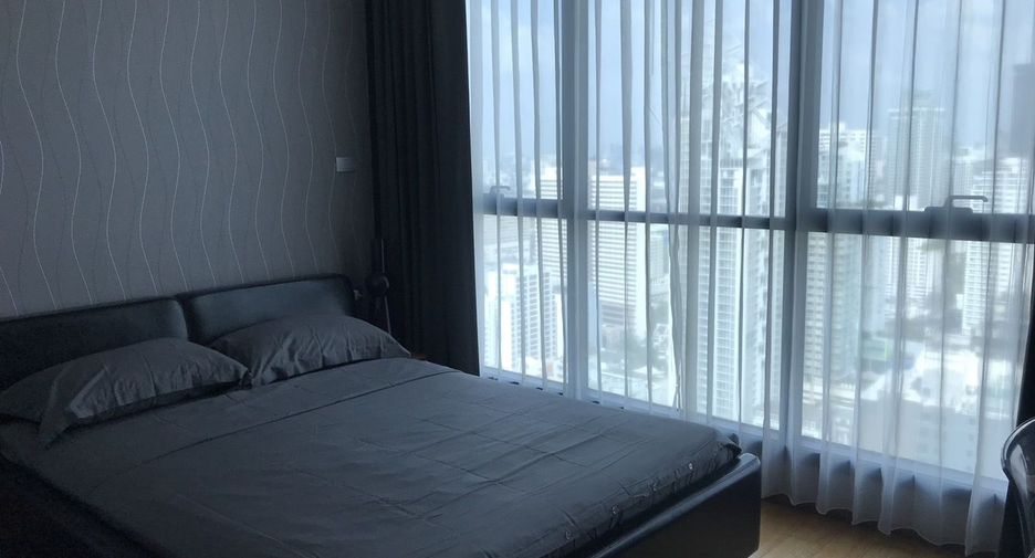 For rent 1 bed condo in Khlong Toei, Bangkok