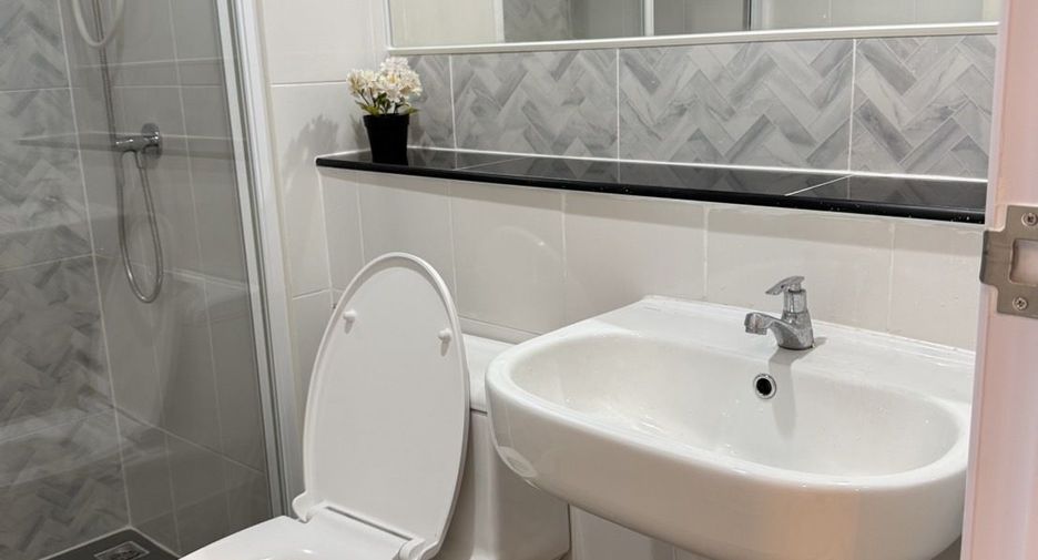 For rent 1 bed condo in Bang Na, Bangkok