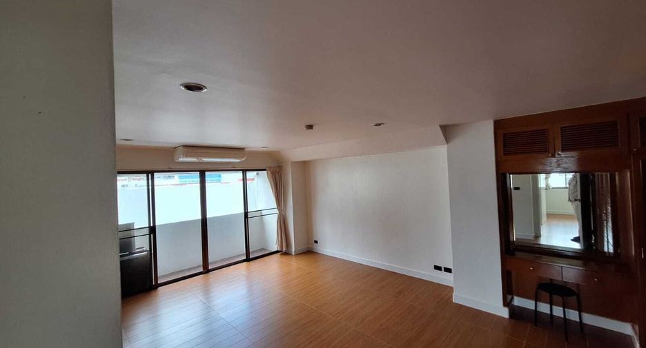 Wohnung zur Miete mit 3 Zimmer in Watthana, Bangkok