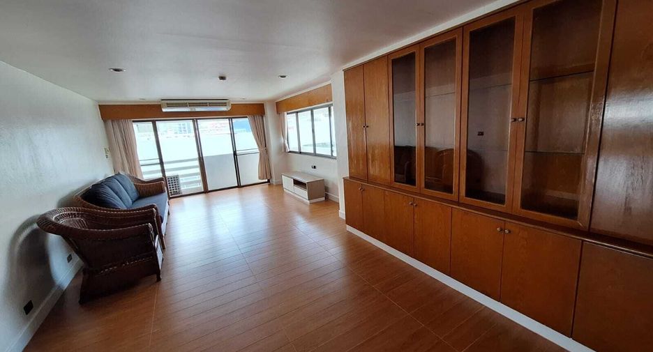 Wohnung zur Miete mit 3 Zimmer in Watthana, Bangkok