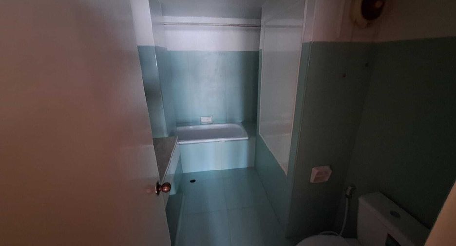 Wohnung zur Miete mit 3 Zimmer in Watthana, Bangkok