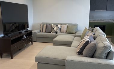 For rent 3 bedrooms condo in Huai Khwang, Bangkok