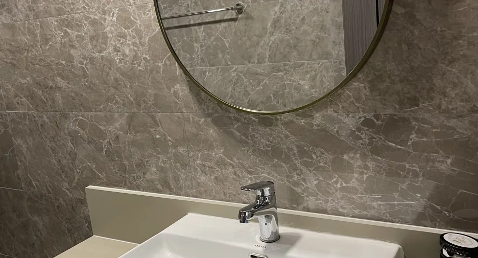 For rent 3 bedrooms condo in Huai Khwang, Bangkok