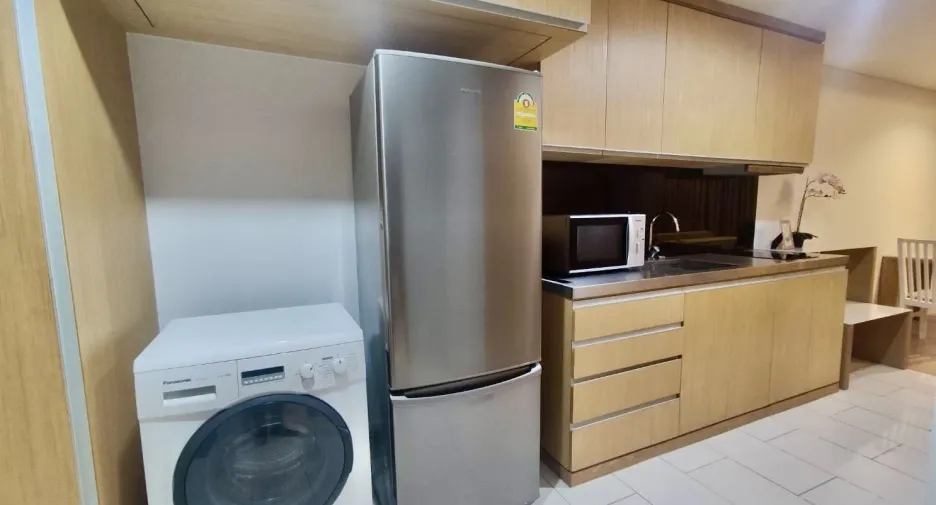 For rent 1 bed condo in Watthana, Bangkok