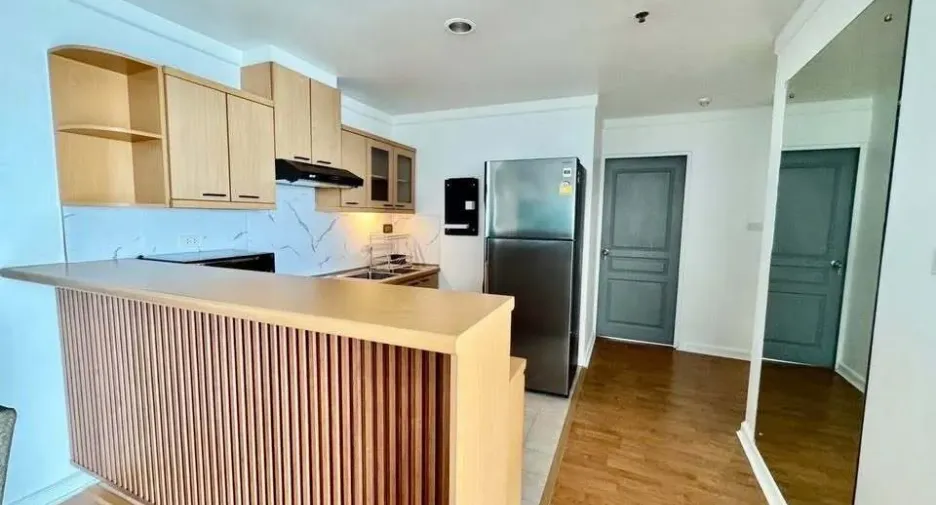 Condo en alquiler de 2 habitaciones en Khlong Toei, Bangkok
