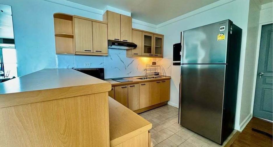 Condo en alquiler de 2 habitaciones en Khlong Toei, Bangkok