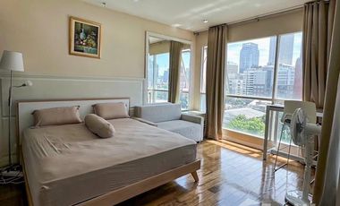 For rent studio condo in Pathum Wan, Bangkok