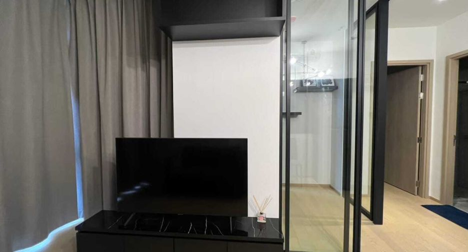 For rent 1 bed condo in Huai Khwang, Bangkok