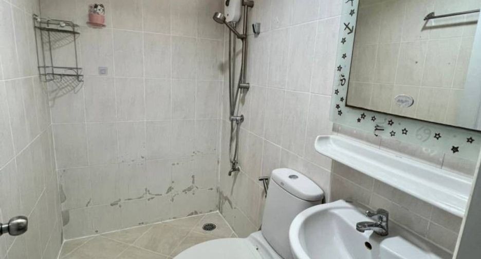 For rent 1 bed condo in Phaya Thai, Bangkok