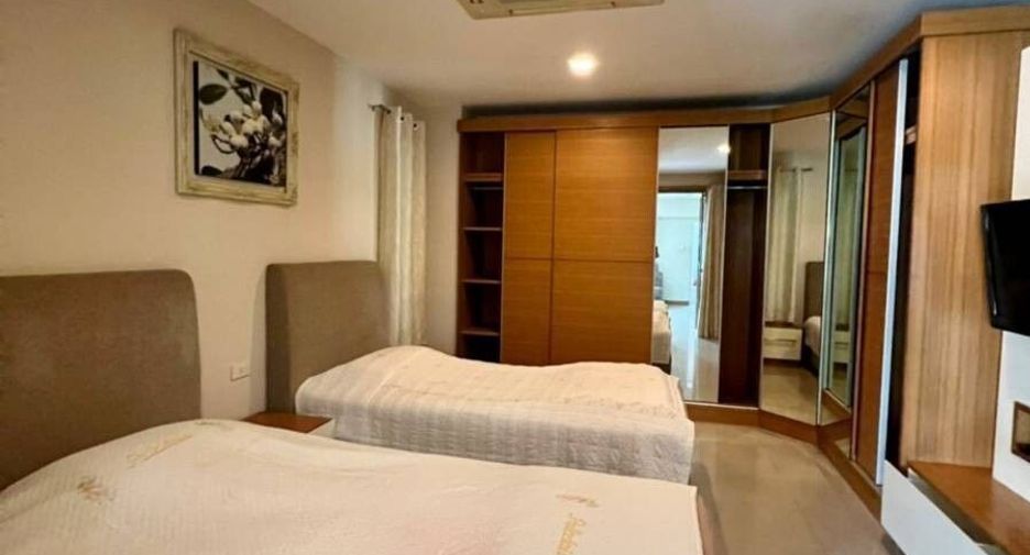 For rent 1 bed condo in Phaya Thai, Bangkok