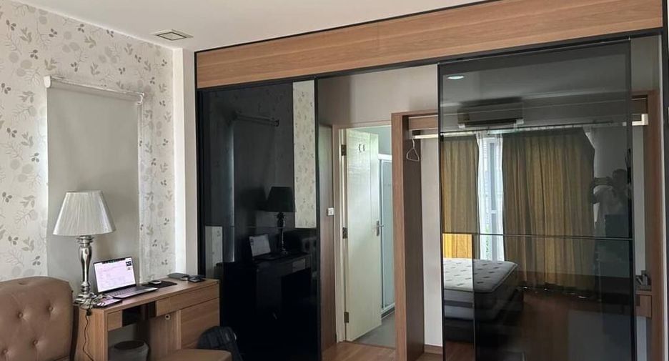 For rent 3 bedrooms house in Bang Kapi, Bangkok