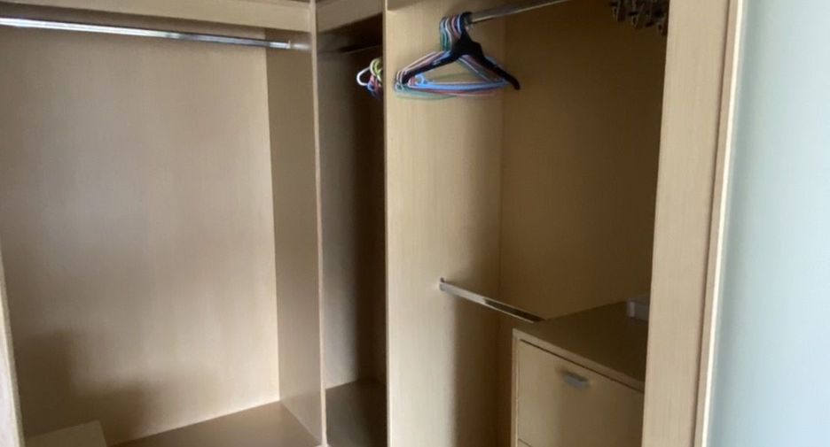 For rent 1 bed condo in Phra Khanong, Bangkok