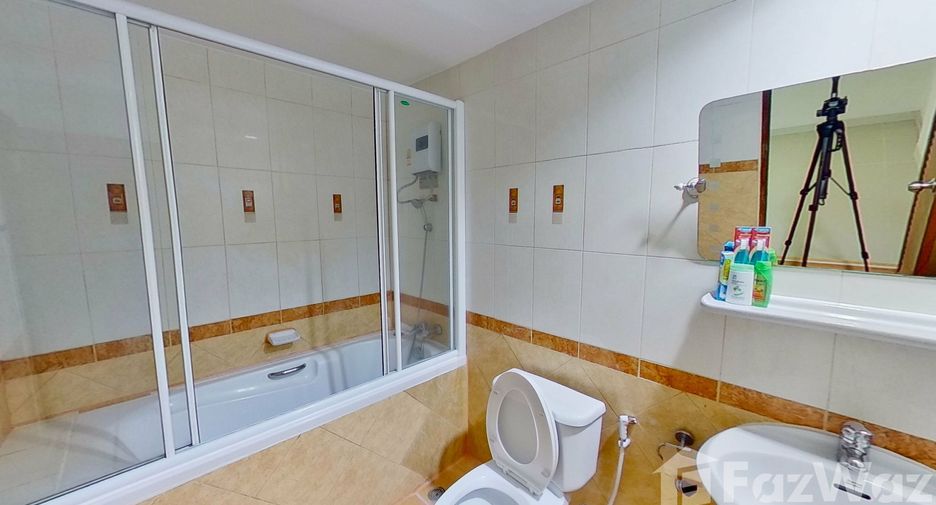 For rent 1 bed condo in Watthana, Bangkok