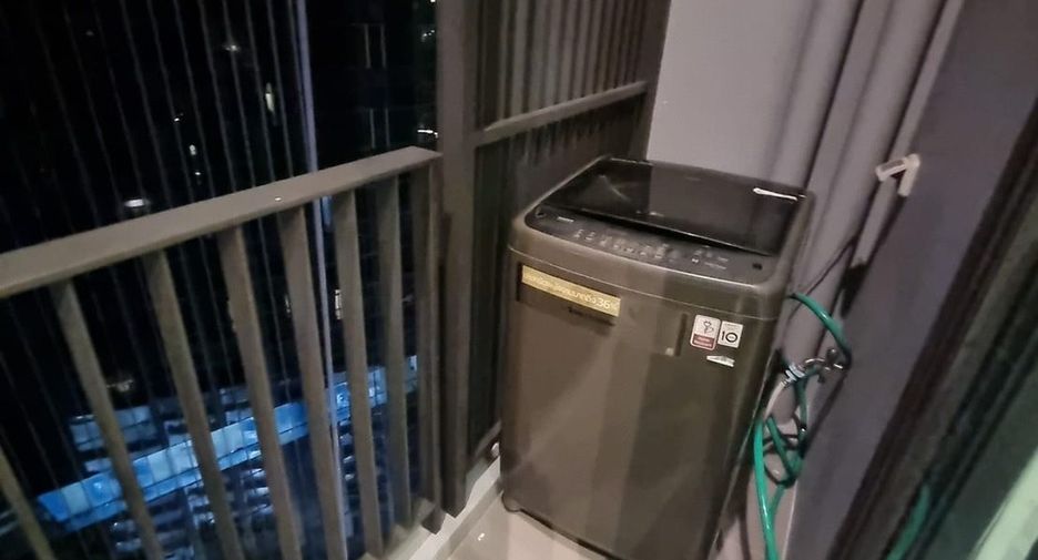 For rent 1 Beds condo in Phaya Thai, Bangkok