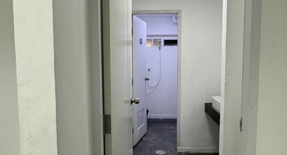 For rent retail Space in Sathon, Bangkok