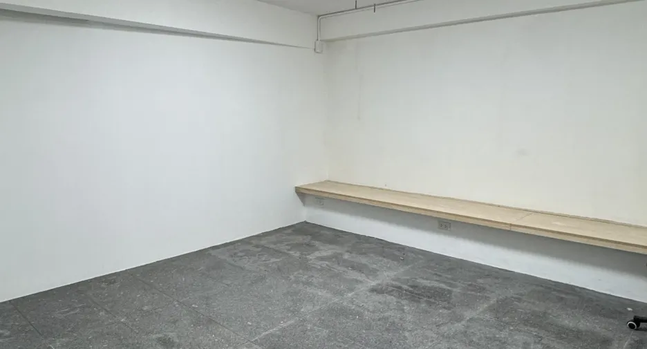 For rent retail Space in Sathon, Bangkok