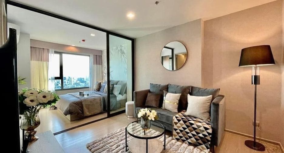 For rent 2 bedrooms condo in Chatuchak, Bangkok