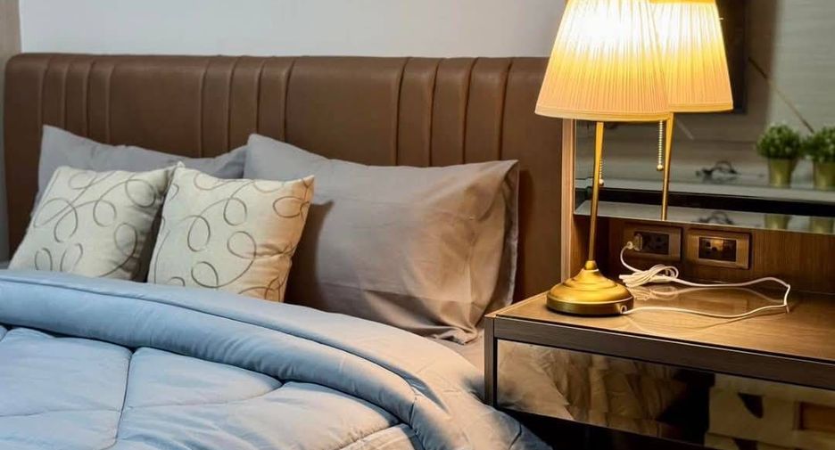 For rent 1 bed condo in Huai Khwang, Bangkok