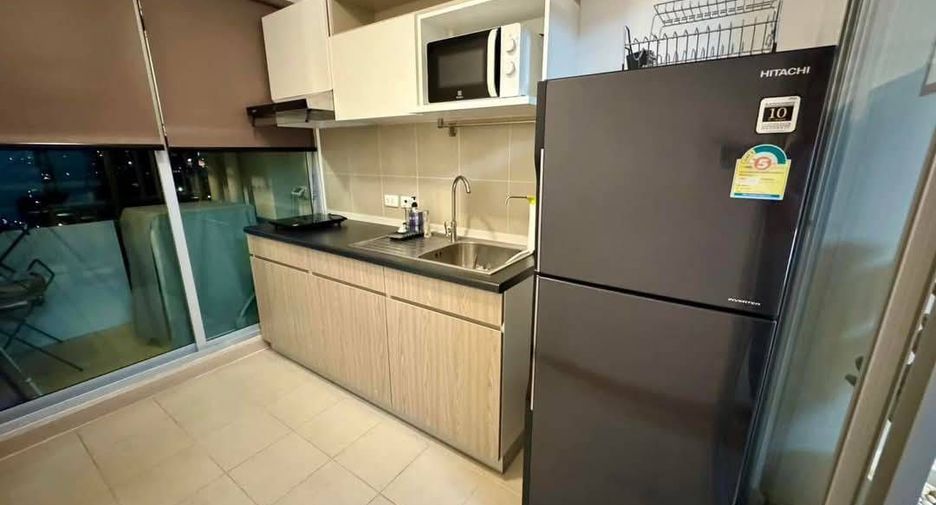 For rent 1 bed condo in Huai Khwang, Bangkok