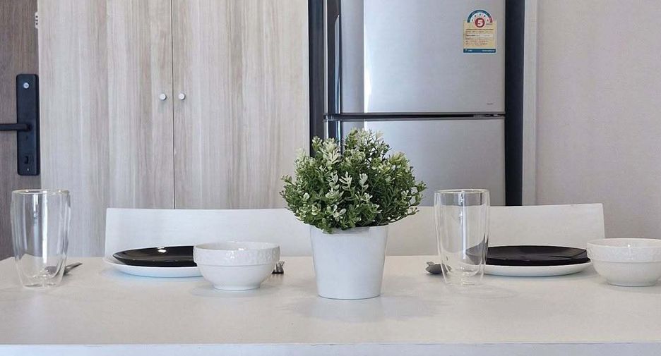 For rent 1 bed condo in Khlong Toei, Bangkok