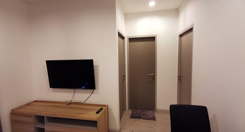 À louer 2 chambres condo à Phra Khanong, Bangkok