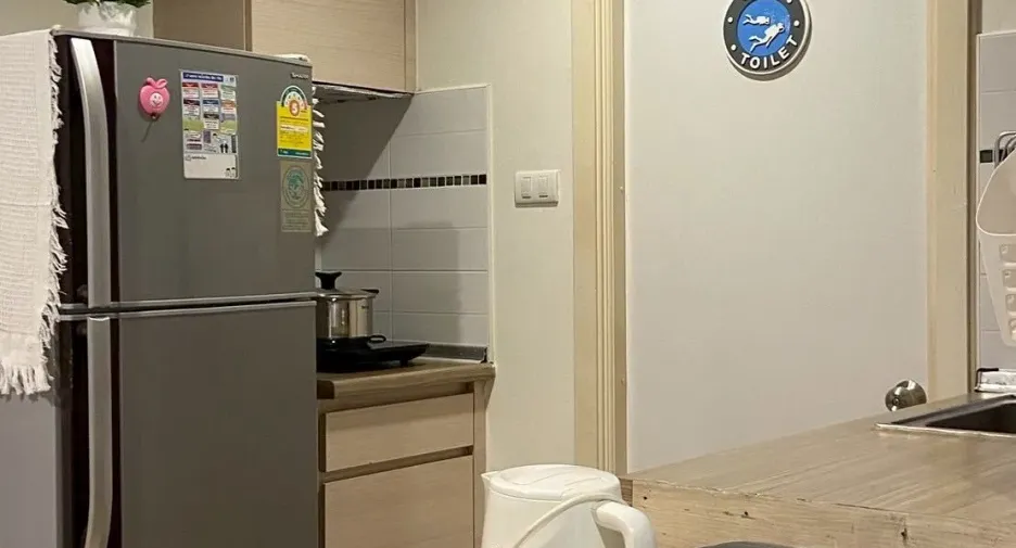 For rent 2 bedrooms condo in Yan Nawa, Bangkok