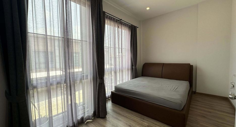 Casa adosada en alquiler de 2 habitaciones en Sai Mai, Bangkok