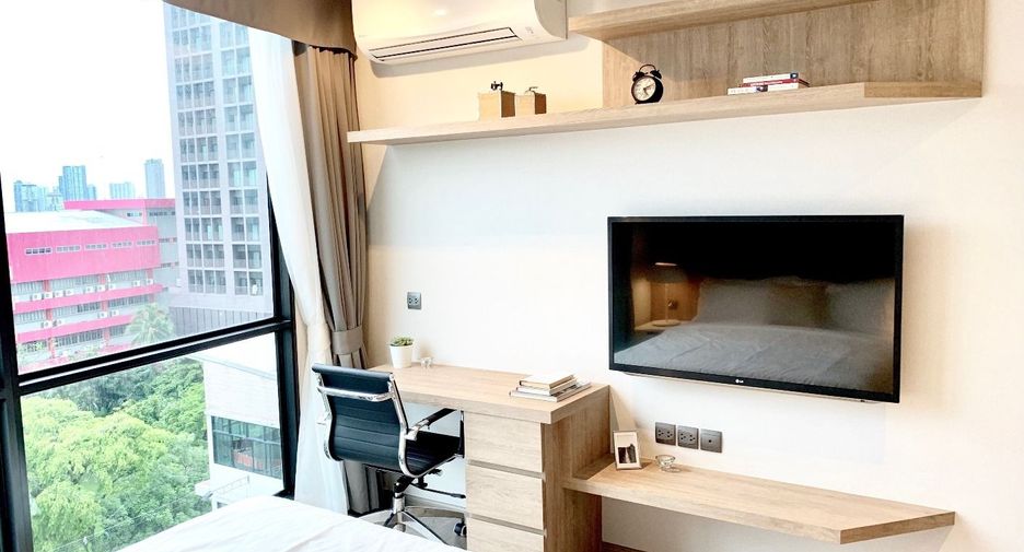 For rent 2 ベッドルーム condo in Watthana, Bangkok