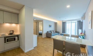 For rent 2 bedrooms condo in Yan Nawa, Bangkok