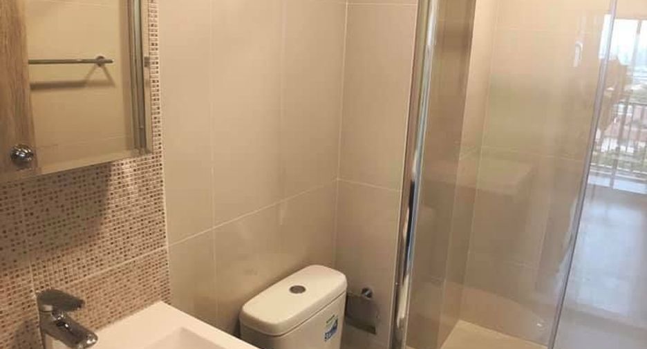 For rent studio condo in Phaya Thai, Bangkok