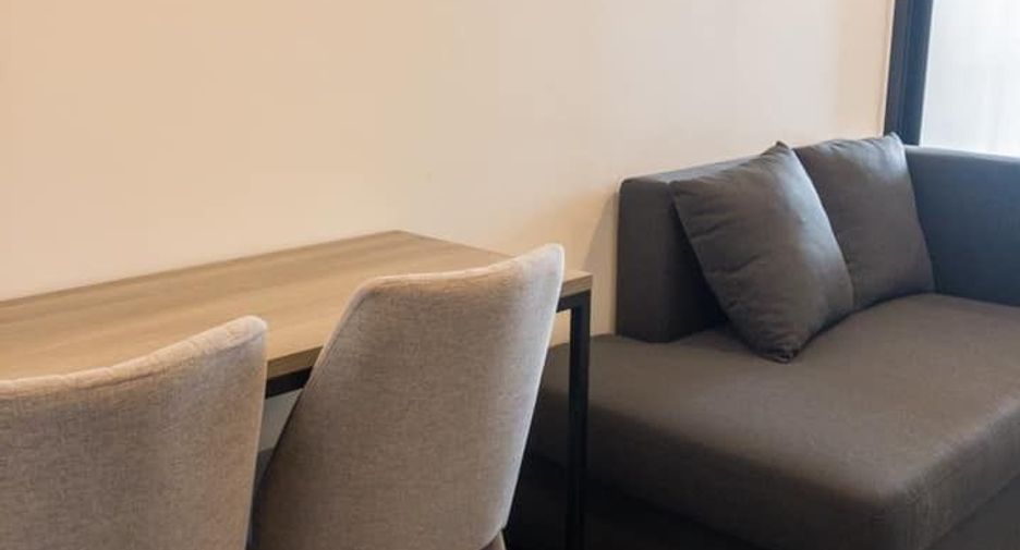 For rent studio condo in Phaya Thai, Bangkok